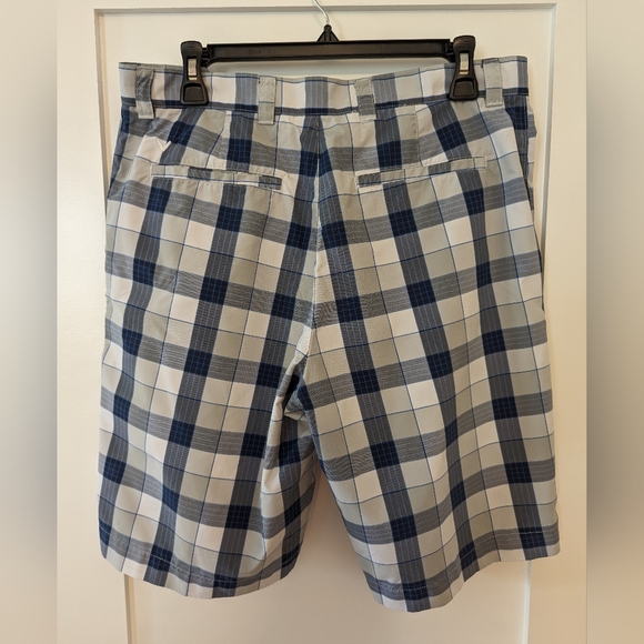 Callaway Mens Plaid Golf Shorts - Picture 5 of 5
